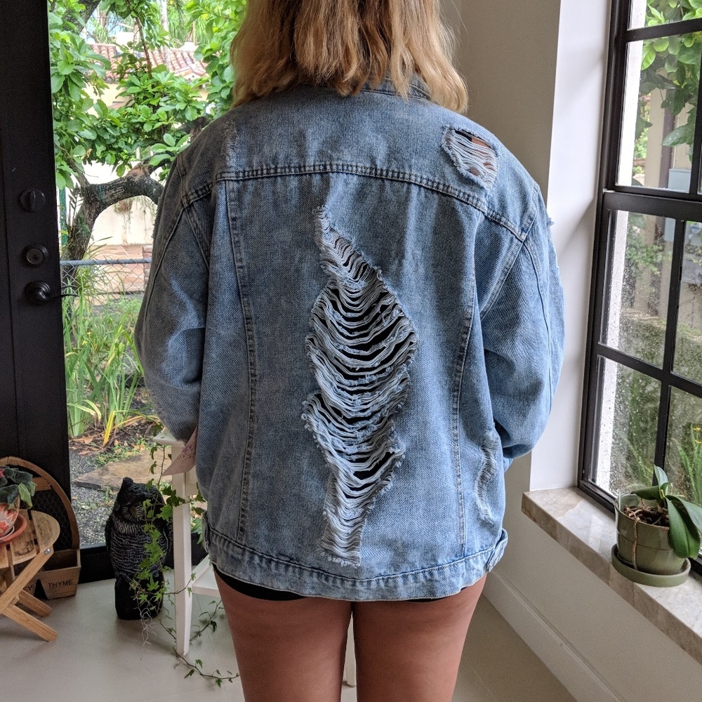 Shredded and Tattered Distressed Jean Jacket NWT - Picture 2 of 7